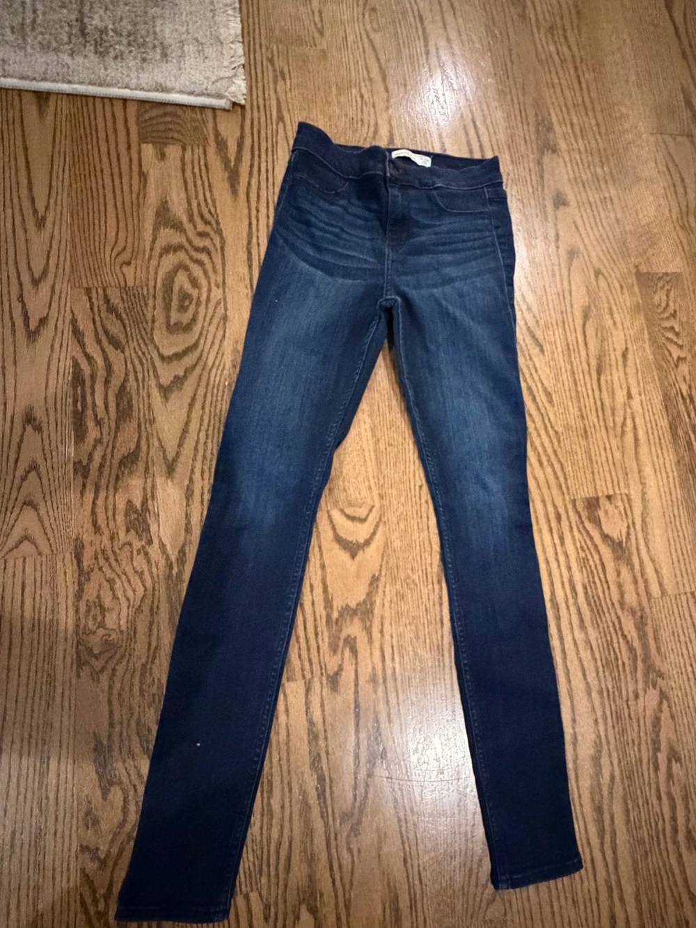 Abercrombie & Fitch Dark Blue Skinny Jeans
